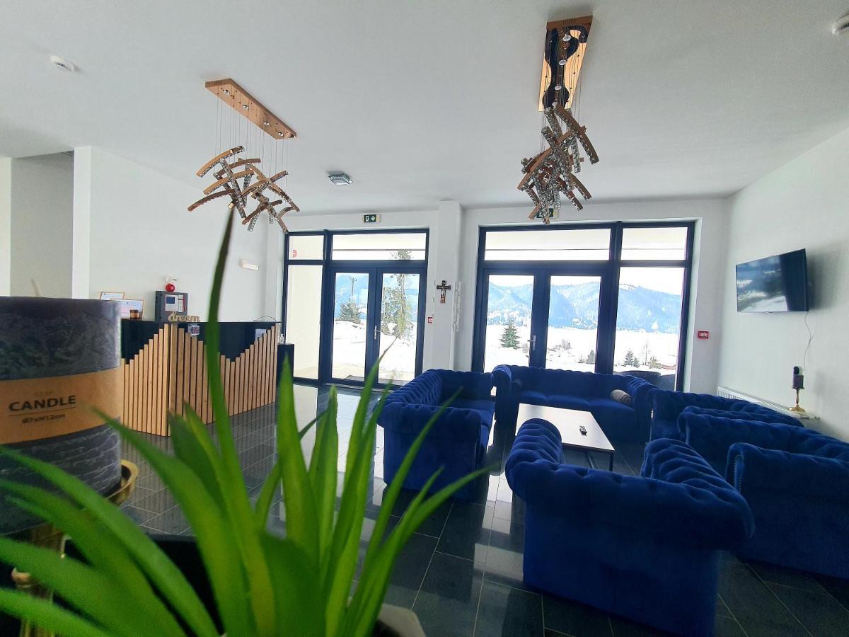 Pensiunea Ddc Colibita Ngoại thất bức ảnh
